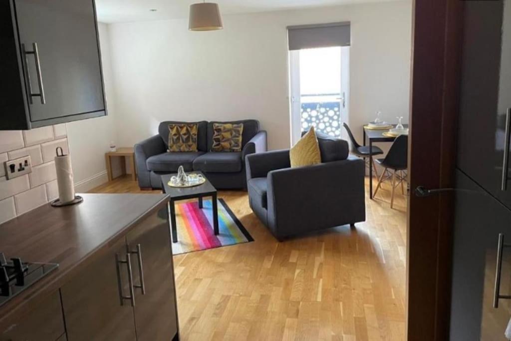 קינגסטון אפון הול Hu1 Stylish Cozy Central Apartment Wifi H3 מראה חיצוני תמונה